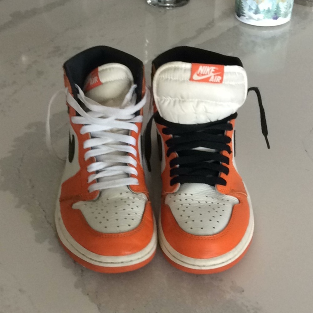 Nike Jordan  men’s snickers